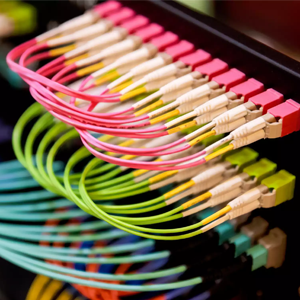 Fiber Optic Patch Cable Installation Guide: Routing Standards and Installation Process