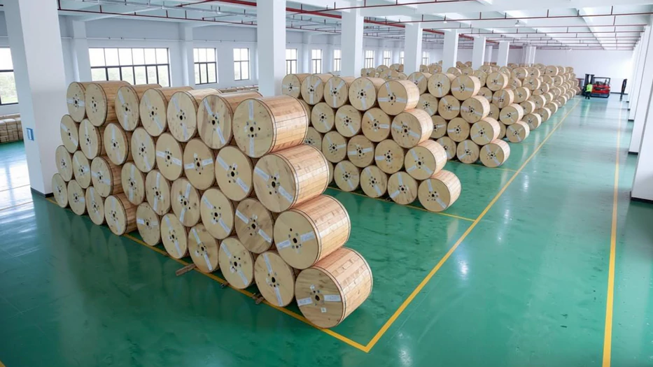 fiber-optic-cable-warehouse